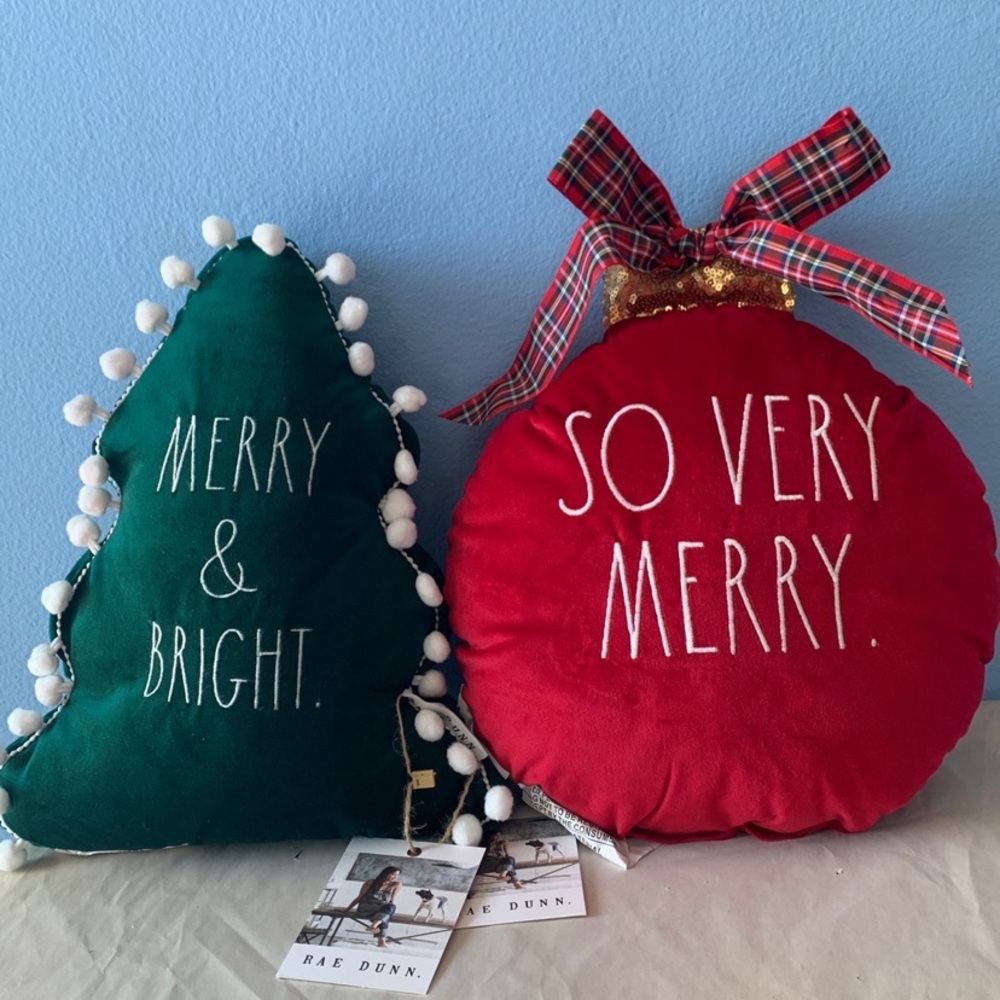 Rae Dunn Christmas decor merry & bright and so very merry pillow set